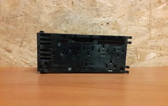 Mercedes-Benz E W210 Fuse box set 2032 0025452701