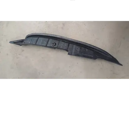 Dodge Durango Fender foam support/seal 68084037A