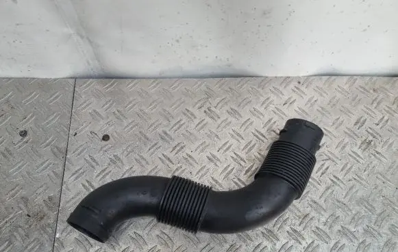 Mini Cooper Countryman R60 Air intake duct part 9804245 13719804245 14032710