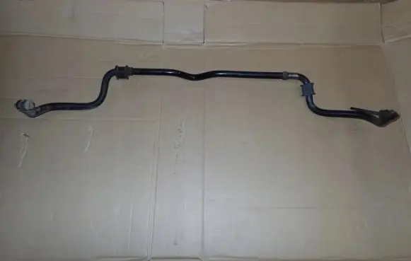 Suzuki Grand Vitara II Front anti-roll bar/sway bar