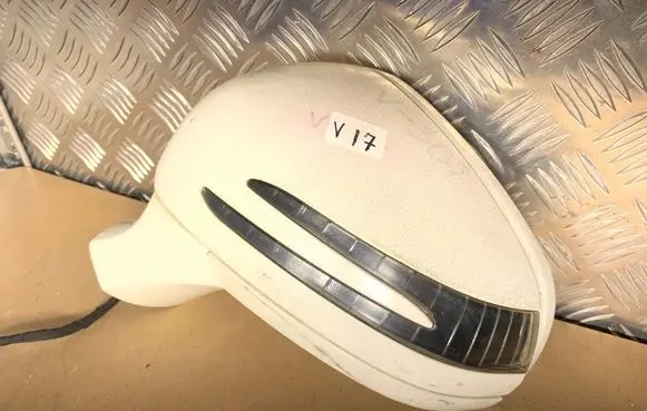Mercedes-Benz SLK R172 Front door electric wing mirror A1728105516