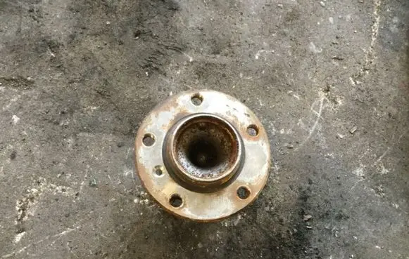 BMW 1 F20 F21 Driveshaft support bearing 6876842
