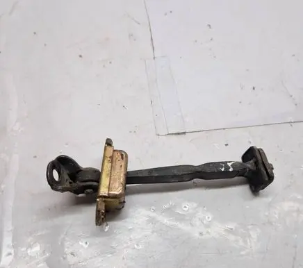 Honda CR-V Front door check strap stopper