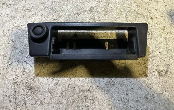 BMW 5 E28 Car ashtray trim 1933174 1246800