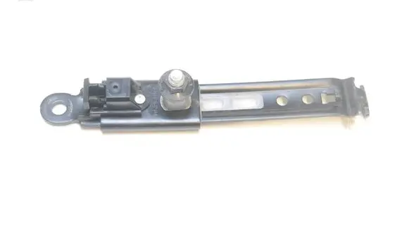 Lexus RX 330 - 350 - 400H Seat belt height adjuster D526001