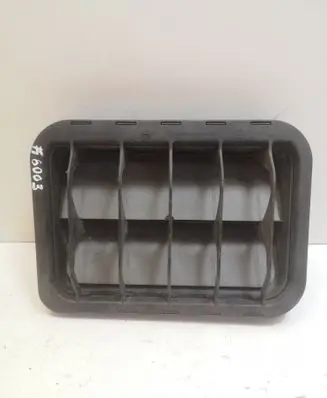 Mercedes-Benz SLK R171 Quarter panel pressure vent A2038300142