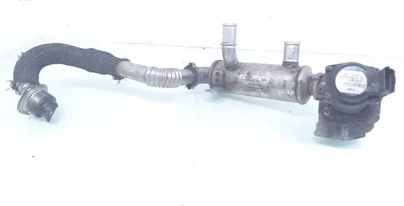 Ford Focus EGR valve cooler 3M5Q9F464BB 9660276280 216046799