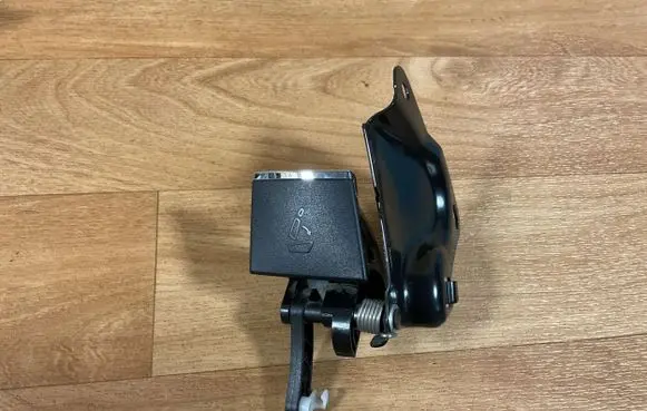 Mercedes-Benz E W212 Seat back rest control lever/handle A2129209100 190420111036