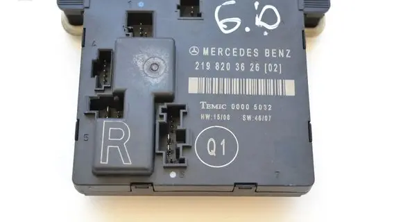 BMW M4 F82 F83 Door control unit/module 2198203626