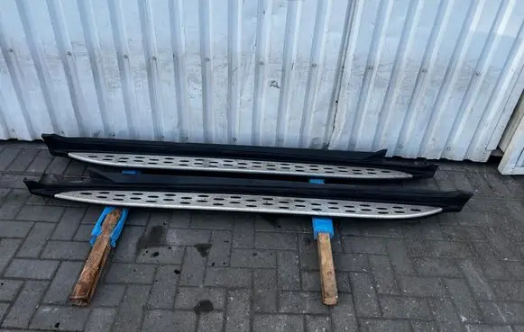Mercedes-Benz GLC X253 C253 Sill A2536980300 A2536980400