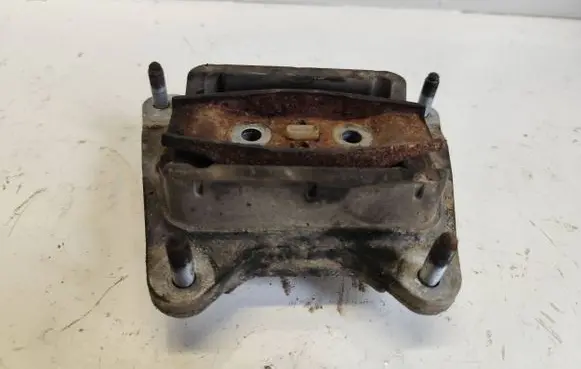 Audi A6 S6 C6 4F Gearbox mount