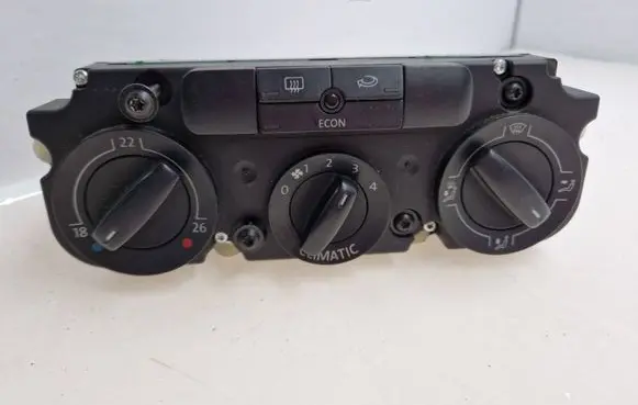 Volkswagen PASSAT B6 Climate control unit 3C2820045A 5HB00932827 1K0820047FH