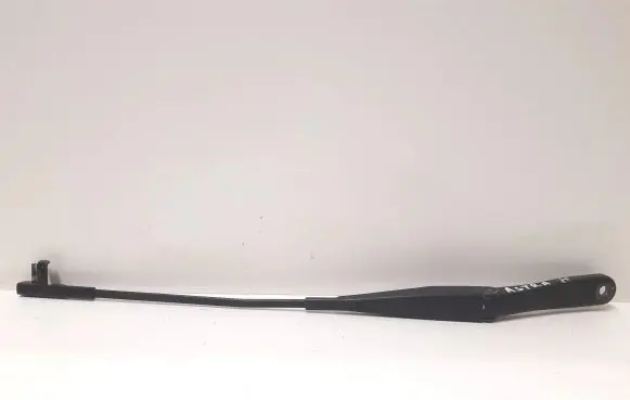 Opel Astra H Front wiper blade arm 13111220