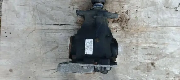 BMW X5 F15 Rear differential 121512180281000 7636996 A5764315
