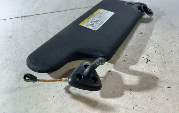 Dodge Challenger Sun visor 6KM09DX9AB