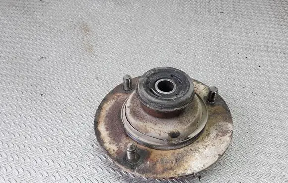 Land Rover Freelander Coil spring/strut mount 
