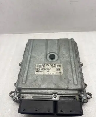 Mercedes-Benz S W221 Engine control unit/module A6421505691 A0024460640 0281013212