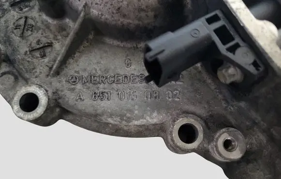 Mercedes-Benz E W212 Timing chain cover 6510150802 651015 A6510150802
