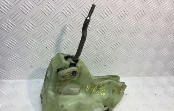 Honda Accord Gear shifter/selector H105-TA0-A010