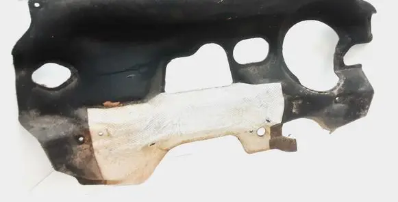 Volvo XC90 Heat shield in engine bay 