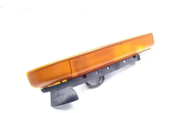 Mitsubishi Canter Front bumper turn signal 