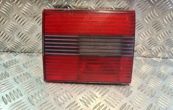 Volkswagen PASSAT B4 Tailgate rear/tail lights 3A9945187B
