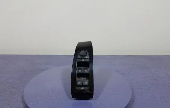 Alfa Romeo 33 Electric window control switch BDMC66350A