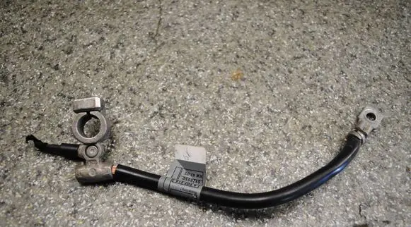 BMW 7 E65 E66 Negative earth cable (battery) 6928050