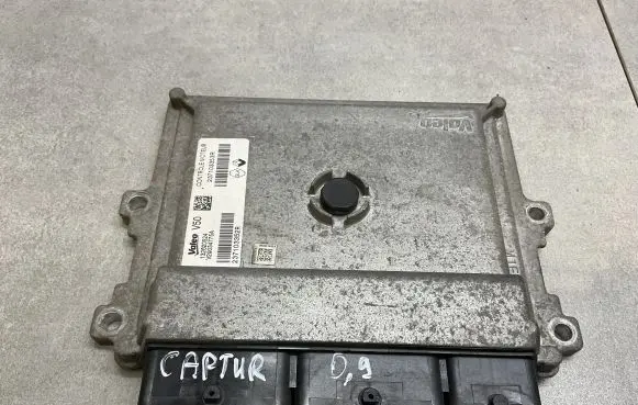 Renault Captur Engine control unit/module 237103353R