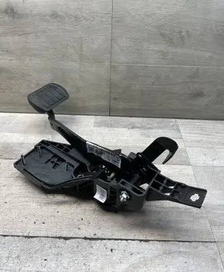 Peugeot 5008 Brake pedal 9837001680 0121