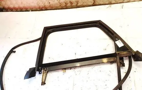 Audi A4 S4 B6 8E 8H Rear door window/glass frame 