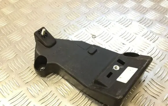 KIA Sportage Accelerator throttle pedal bracket 32728D3900