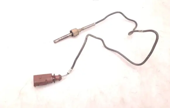 Volkswagen Crafter Exhaust gas temperature sensor 070906088A