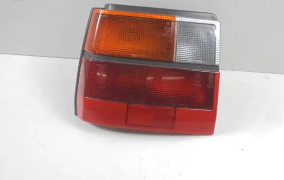 Nissan Micra Rear/tail lights IKI4353L