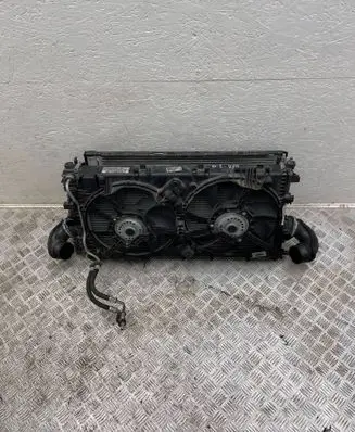 Opel Insignia A Radiator set 22915610 CE521003 13241724