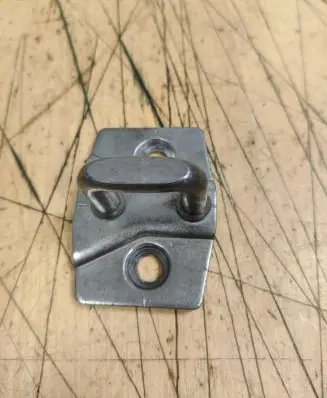 BMW 5 F10 F11 Front door lock loop/hook striker 7249639