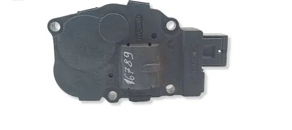 Citroen C4 Grand Picasso Air flap motor/actuator A21200600 EFB350 DENSO