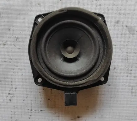 Mitsubishi Colt Front door speaker MN141417 06416C1 EAS13P17A6