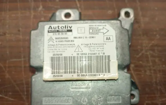 Airbag control unit/module