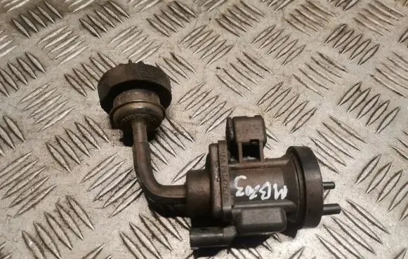 Mercedes-Benz C W203 Turbo solenoid valve 0005450427