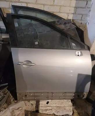 Renault Scenic III - Grand scenic III Front door