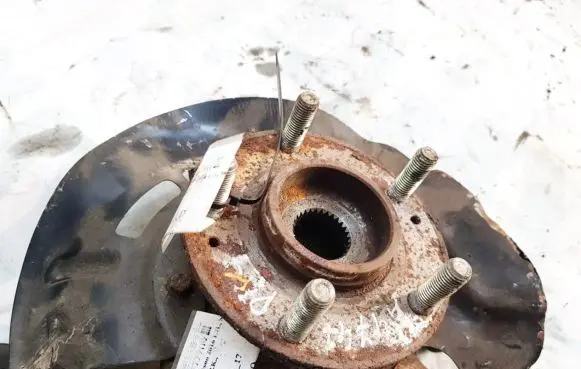 Hyundai Tucson TL Front wheel hub