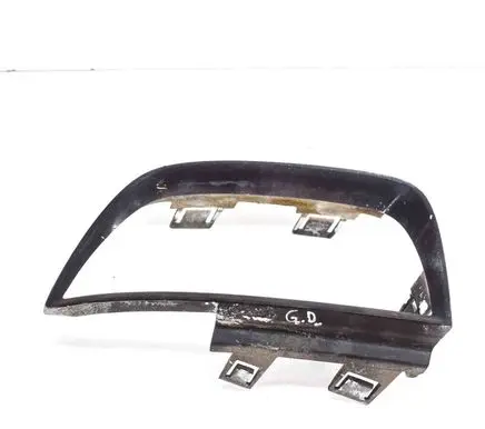 Chevrolet Camaro Rear/tail light trim molding 92197054
