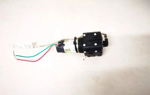BMW 7 E65 E66 Sensor g144570215