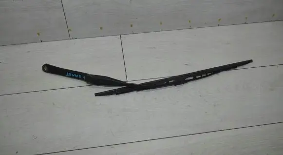 Smart Roadster Front wiper blade arm