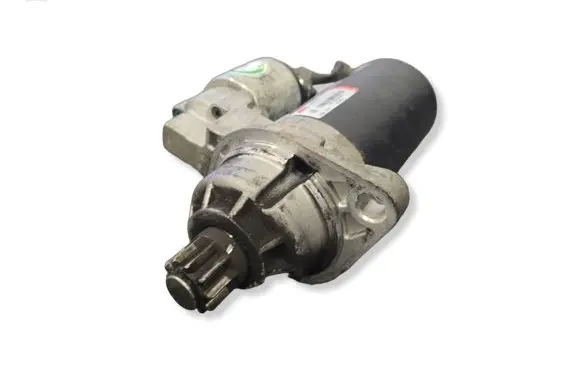 Volkswagen Touran I Starter motor S0243