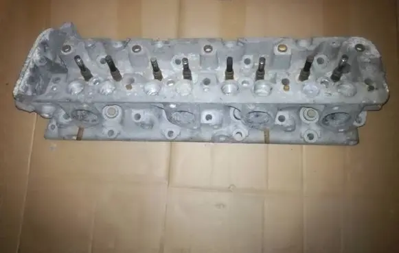 Mercedes-Benz SL R107 Engine head 1170164201