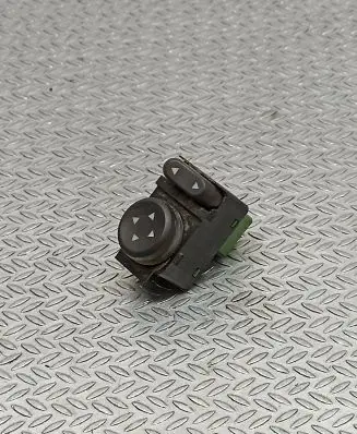 Fiat Idea Wing mirror switch B569