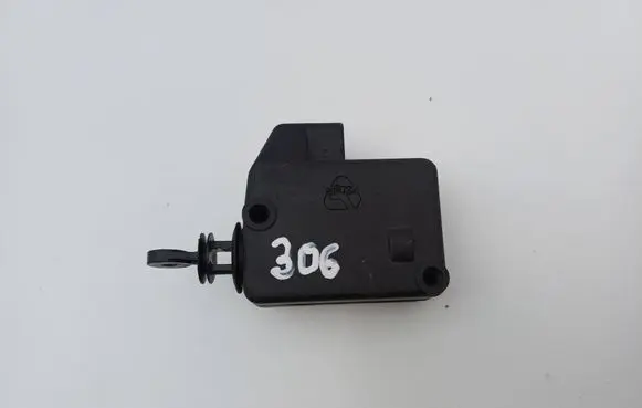 Peugeot 306 Central locking motor 