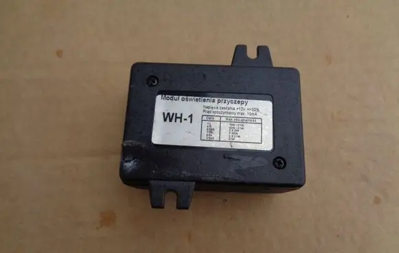 Mercedes-Benz ML W164 Fuse module A1645400050